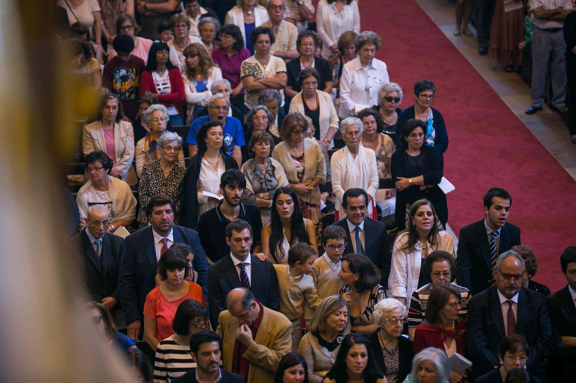 A%20Igreja%20%C3%A9%20povo%20de%20Deus%20e%20um%20povo%20n%C3%A3o%20%C3%A9%20feito%20apenas%20de%20adultos.